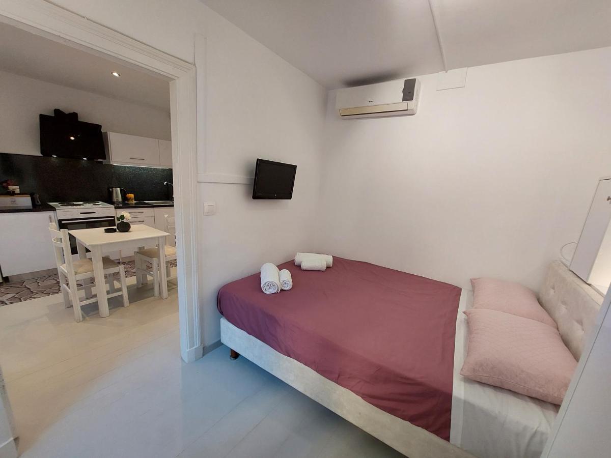 Akis Luxury Flat Apartment Corfu  Exterior photo