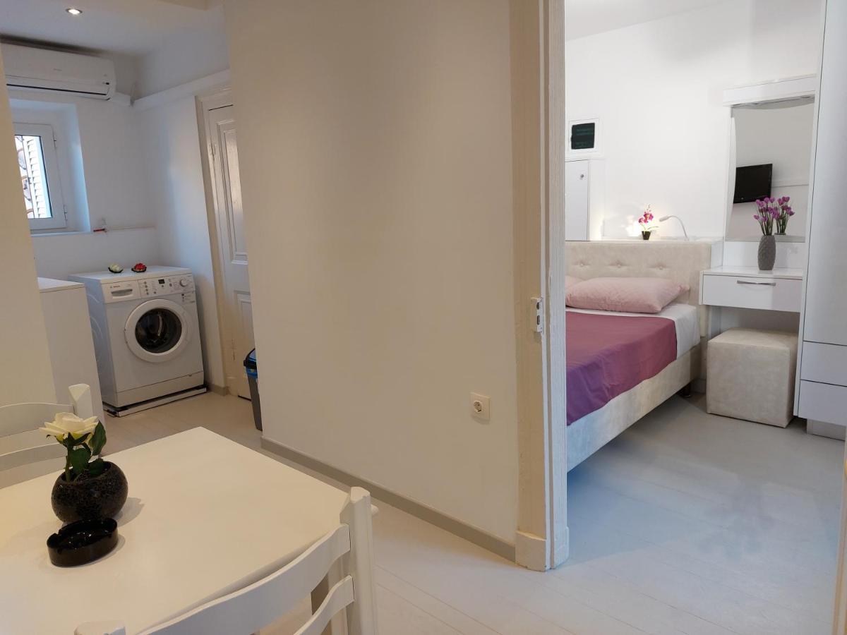 Akis Luxury Flat Apartment Corfu  Exterior photo